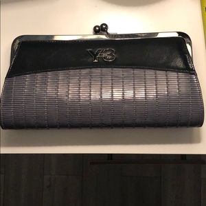 Y-3 structured clutch woven grey/black leather